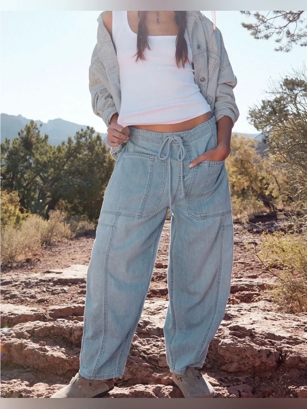 NWOT Free People We The Free Silverton Pull-On Barrel Jeans - blue - SMALL